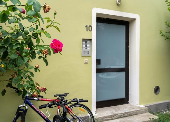 Stilvolle Stadtwohnung In #4 Apartmán