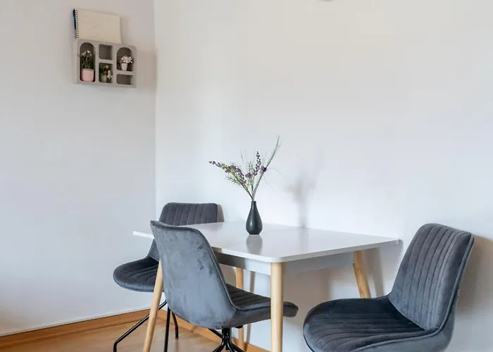 Stilvolle Stadtwohnung In #4 * Leoben (Styria)